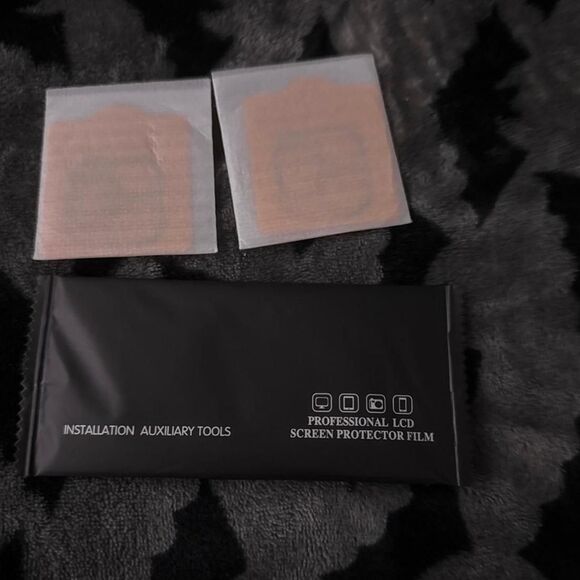 Apple Grey and White Phone-cases - Picture 2 of 2